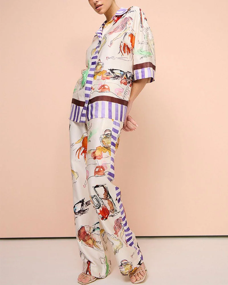 Rea - Beautiful Two-Piece Set with Mosaic Graffiti Print