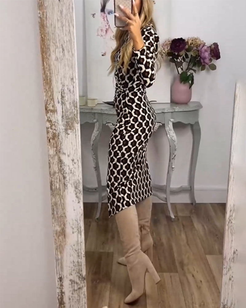 Calista - Dress with fish scale prints