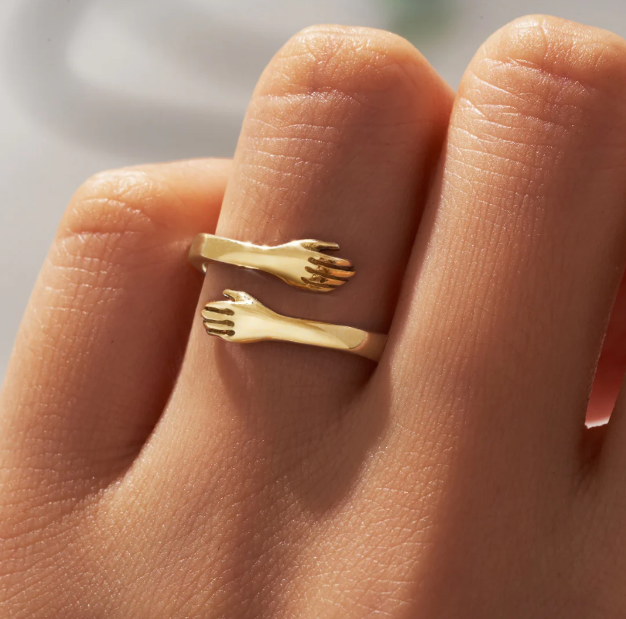 Cora - Hug Ring