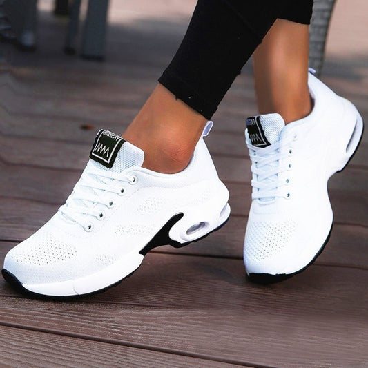Dee - Sneakers